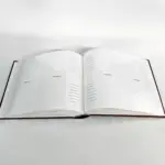 открытый фотоальбом