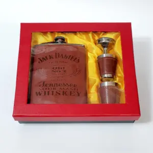 Подарочный набор Jack Daniel’s в подарочной коробке с прозрачной крышкой